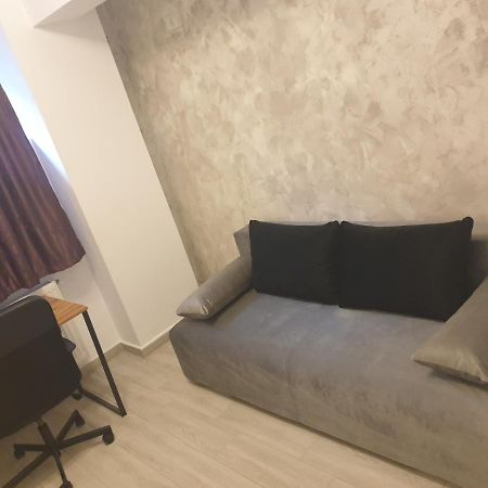 Grozavesti Apartment Near Politehnic Park Bukarest Exteriör bild