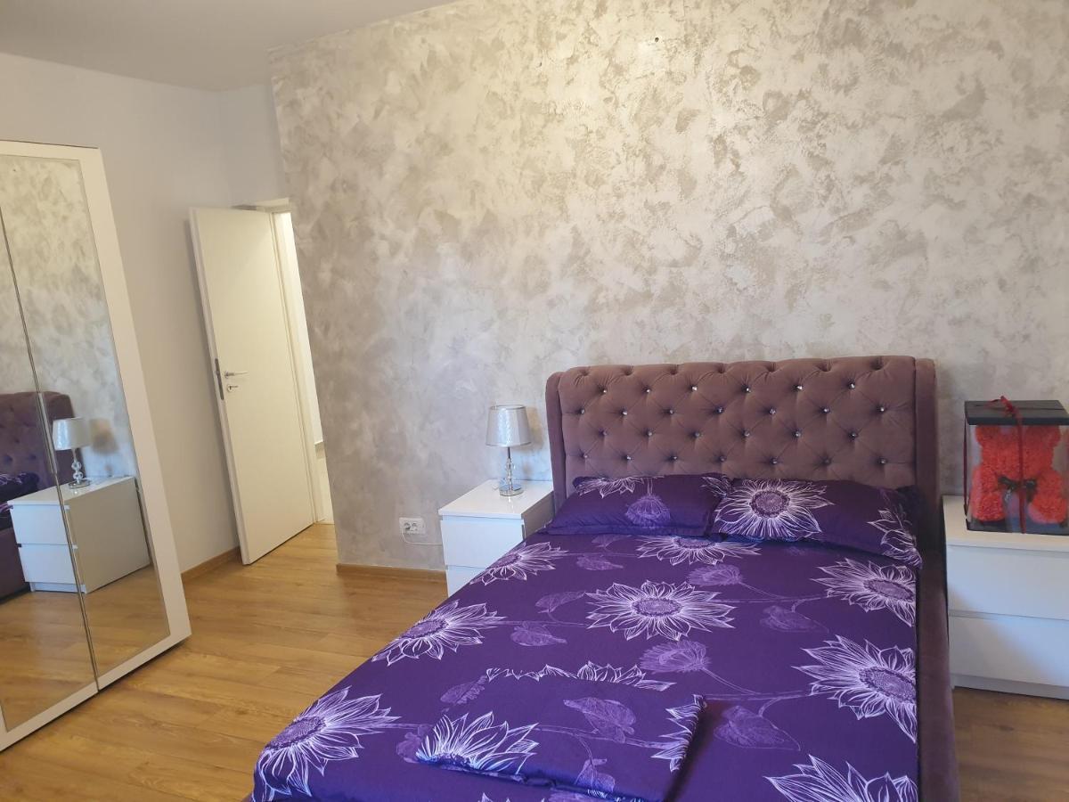 Grozavesti Apartment Near Politehnic Park Bukarest Exteriör bild